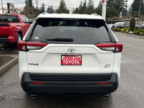 Certified 2025 Toyota RAV4 XLE image 8