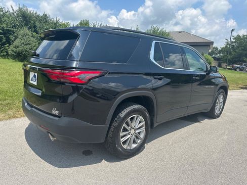 Used 2023 Chevrolet Traverse LT AWD/4WD image 14