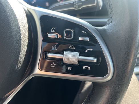 Used 2022 Mercedes-Benz GLE 350 4MATIC image 20