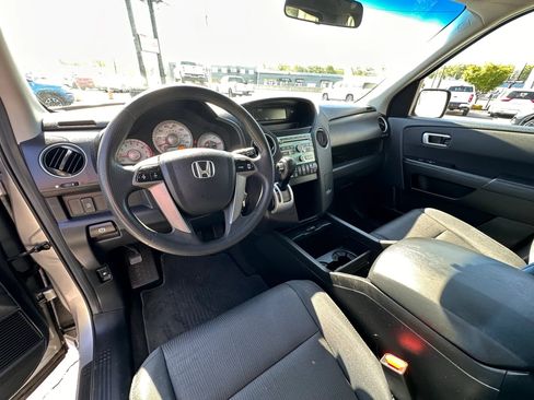 Used 2011 Honda Pilot EX image 11