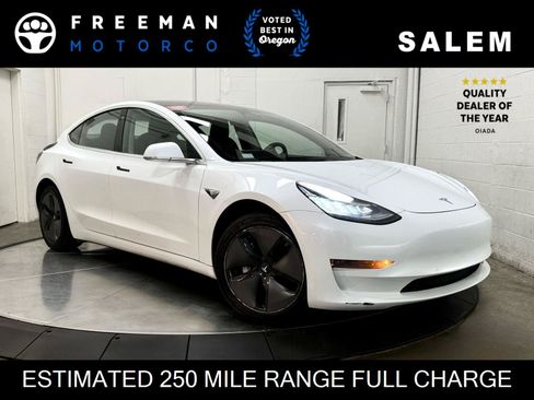 Used 2020 Tesla Model 3 Standard Range Plus RWD image 1