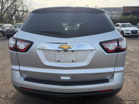 Used 2015 Chevrolet Traverse LT image 6