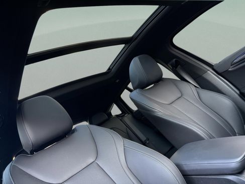 Used 2024 BMW X4 M40i w/ Premium Package image 31