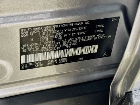 Used 2024 Toyota RAV4 XLE w/ Convenience Package AWD/4WD image 27