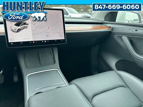 Used 2023 Tesla Model Y Long Range AWD/4WD image 17