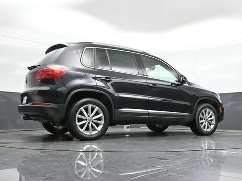 Used 2017 Volkswagen Tiguan Wolfsburg Edition FWD image 40