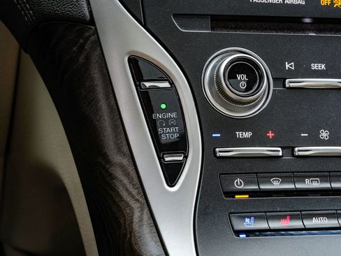 Used 2019 Lincoln Nautilus Reserve image 24