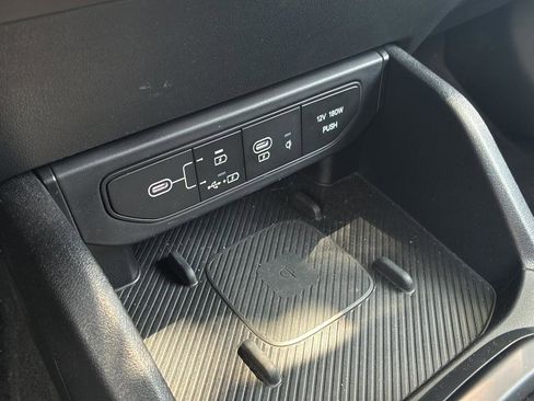 Used 2025 Kia K4 EX FWD image 37