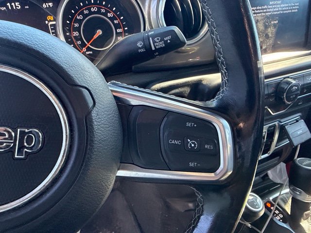 Used 2020 Jeep Gladiator Overland AWD/4WD image 19