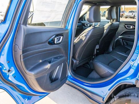 New 2026 Jeep Compass Latitude AWD/4WD image 50