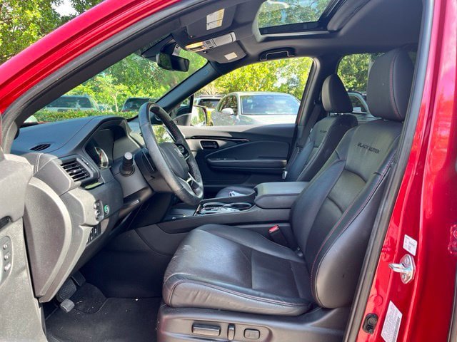 Used 2024 Honda Passport Black Edition image 7