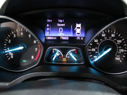 Used 2017 Ford Escape SE FWD image 21