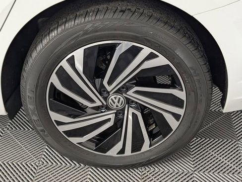 Used 2021 Volkswagen Jetta SEL Premium image 8