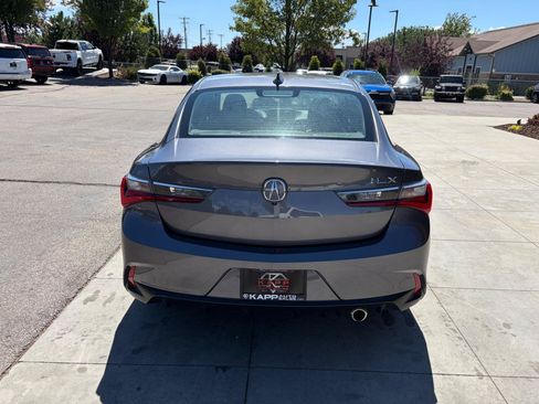 Used 2021 Acura ILX w/ Premium Package FWD image 9