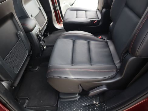 New 2026 Dodge Durango GT image 13