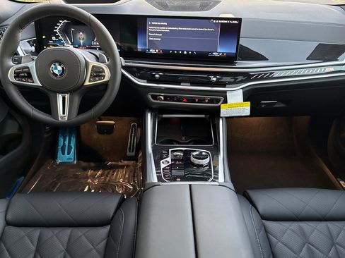 New 2026 BMW X6 M60i image 10