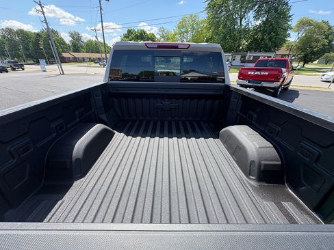 New 2026 Chevrolet Silverado 1500 RST w/ Convenience Package II AWD/4WD image 5