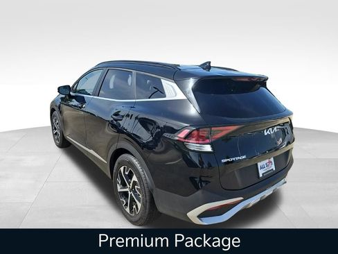 Used 2025 Kia Sportage EX w/ Premium Package FWD image 7