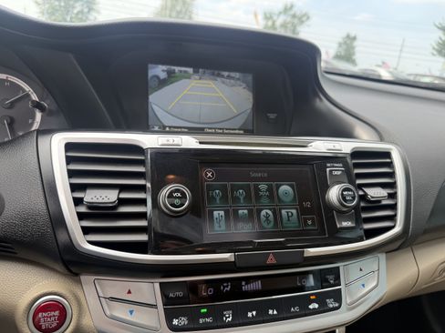 Used 2015 Honda Accord EX-L image 15