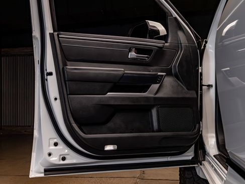 Used 2024 Toyota Tundra Platinum image 29