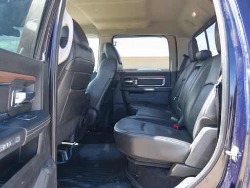 Used 2014 RAM 1500 Laramie w/ Convenience Group image 31