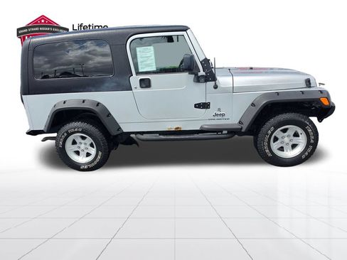 Used 2006 Jeep Wrangler Unlimited AWD/4WD image 6