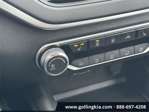 Used 2019 Nissan Altima 2.5 SR w/ SR Premium Package image 28