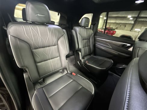 Certified 2025 Buick Enclave Avenir w/ Trailering Package, 5000 lbs. image 29