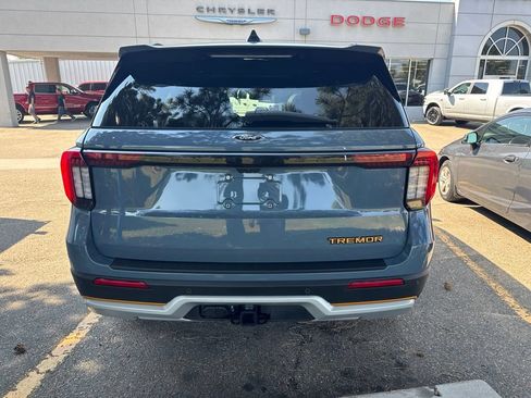 Used 2026 Ford Explorer Tremor w/ Tremor Convenience Package AWD/4WD image 7