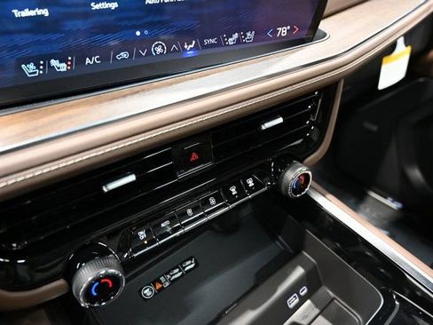 New 2026 Chevrolet Tahoe High Country w/ LPO, Illumination Package image 21