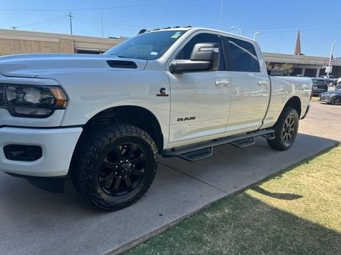 Used 2024 RAM 2500 Big Horn w/ Night Edition AWD/4WD image 2