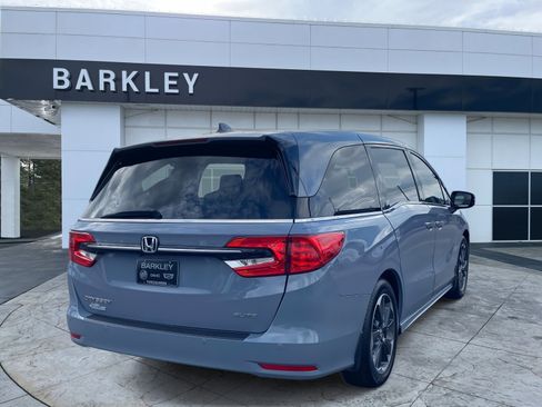 Used 2023 Honda Odyssey Elite image 7