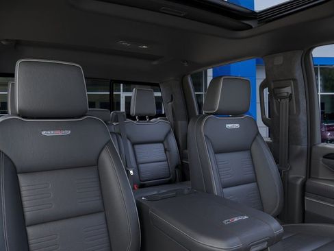 Used 2026 GMC Sierra 2500 AT4X image 25