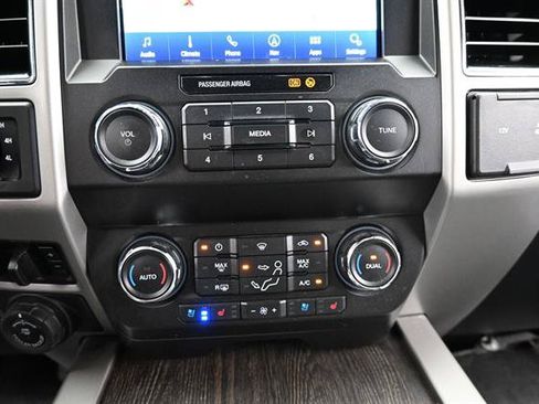 Used 2021 Ford F250 Lariat AWD/4WD image 13