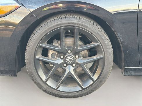 Used 2023 Honda Civic Sport image 28