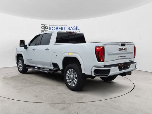 Used 2022 GMC Sierra 2500 Denali w/ Denali Ultimate Package image 3