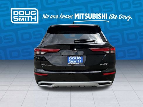 New 2025 Mitsubishi Outlander SEL image 4