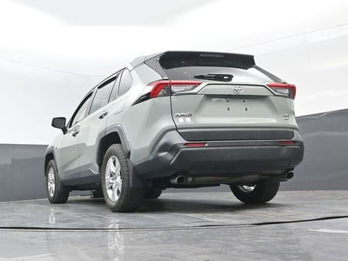 Used 2020 Toyota RAV4 XLE image 17