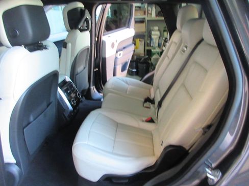 Used 2022 Land Rover Range Rover Sport HSE Silver Edition AWD/4WD image 44