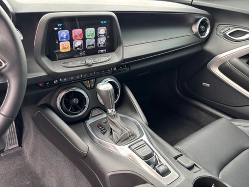 Used 2018 Chevrolet Camaro SS image 14