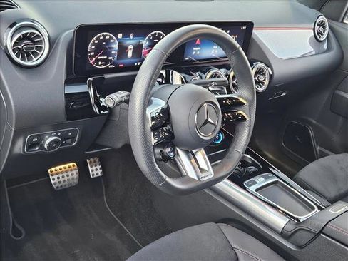 Used 2025 Mercedes-Benz GLA 35 AMG 4MATIC image 10