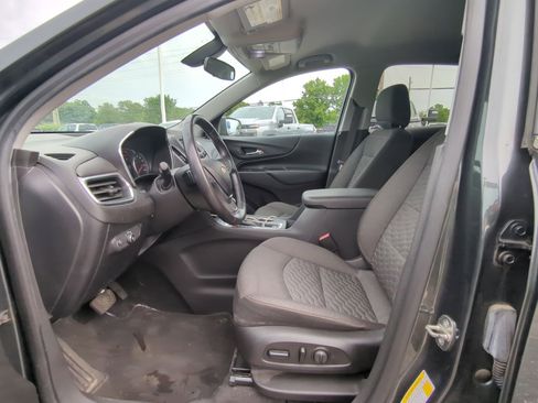 Used 2019 Chevrolet Equinox LT FWD image 15