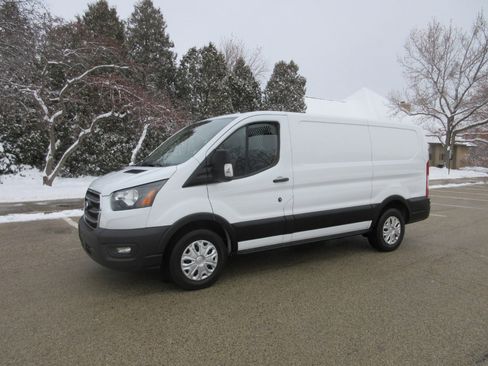 Used 2020 Ford Transit 150 Low Roof image 9