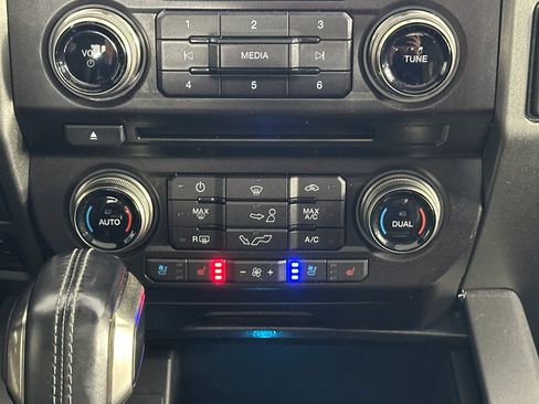 Used 2018 Ford F150 Raptor w/ Equipment Group 802A Luxury AWD/4WD image 15
