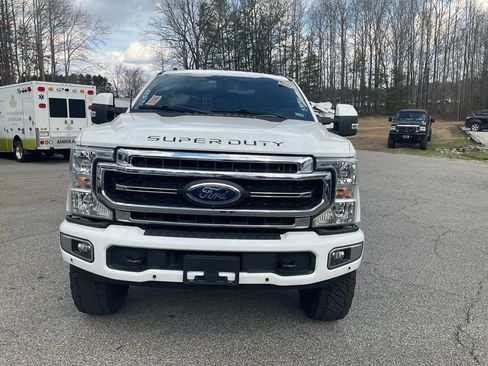 Used 2022 Ford F250 Lariat w/ Lariat Ultimate Package image 2