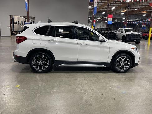 Used 2022 BMW X1 xDrive28i w/ Convenience Package AWD/4WD image 6