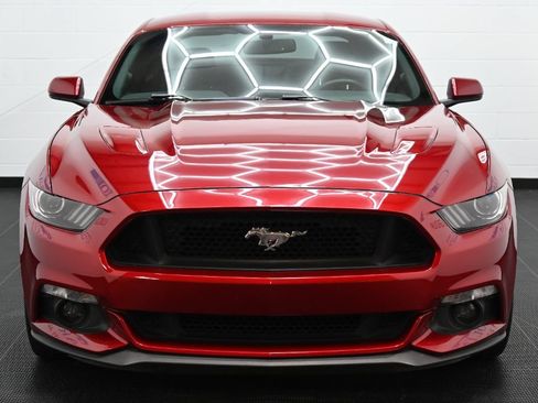 Used 2016 Ford Mustang GT Premium RWD image 7