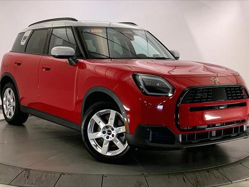 Certified 2025 MINI Cooper Countryman S w/ Comfort Package Max image 33