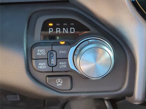 New 2026 RAM 1500 Laramie w/ Sport Appearance Package AWD/4WD image 18