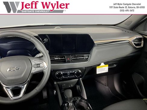 New 2026 Chevrolet TrailBlazer ACTIV w/ Convenience Package FWD image 11